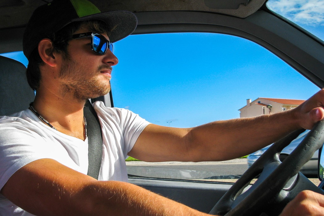 OC dla młodych kierowców - ile płacą młodzi?