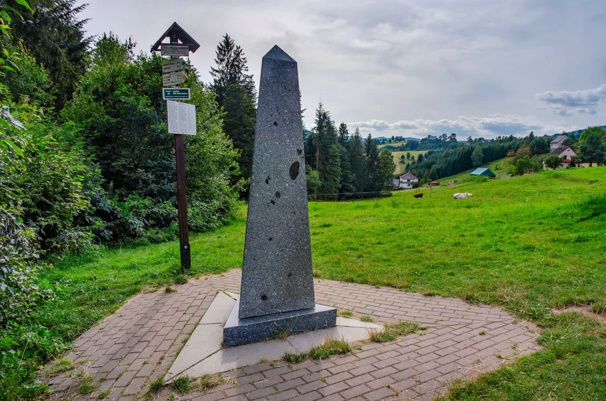 Grafika promocyjna wydarzenia Beskidzka Trójwieś: Koniaków – Istebna – Jaworzynka – wycieczka 2026