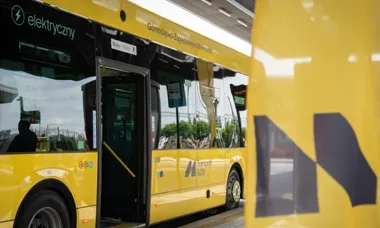 Dziewięć elektrycznych autobusów dla Metropolii. Będą jeździć ciszej i dalej
