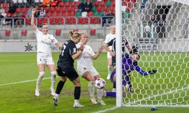 Czarne przegrywają 0:3 z Brann. Trzy gole padły w 17 minut