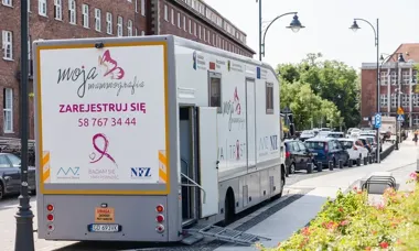 Mammobus przyjedzie do Sosnowca. Badanie piersi trwa około pięciu minut