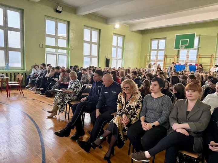 W Sosnowcu padły mocne słowa o alkoholu - uczniowie usłyszeli o konsekwencjach