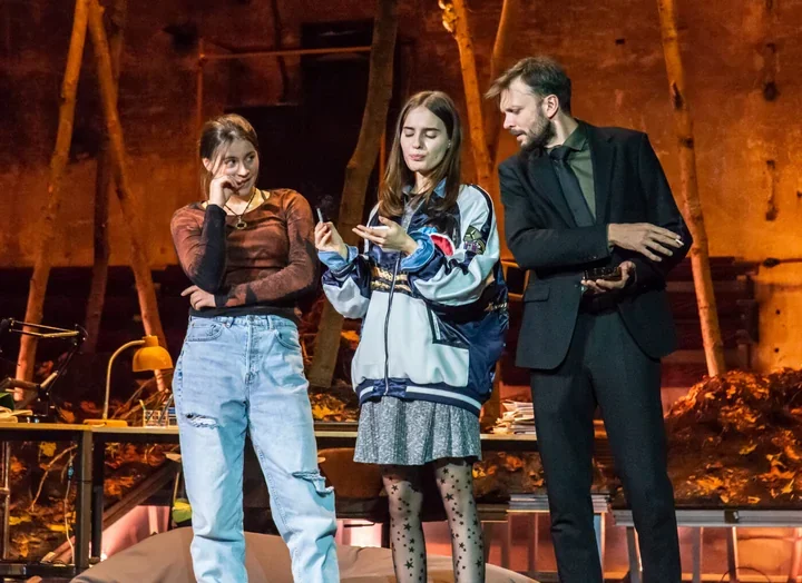 „Gniew” w Teatrze Zagłębia odsłonił kryminał, który boli naprawdę