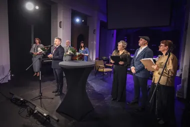 Trzy historie, jeden medal. Teatr Zagłębia zamknął sezon z wyróżnieniem