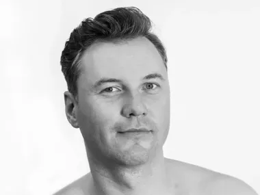 Przemysław Kania w ArtKwarium. Wieczór, który zajrzy za kulisy teatru