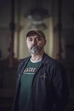 Jacek Jabrzyk z Sosnowca rusza do Kielc - zostawia mocny ślad w teatrze