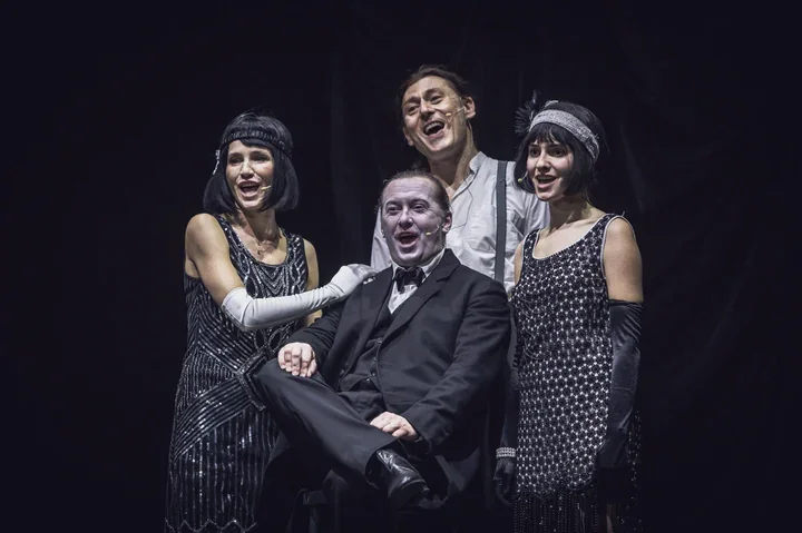 Filmowe piosenki, kabaret i relaks. Teatr Zagłębia świętuje Dzień Kobiet